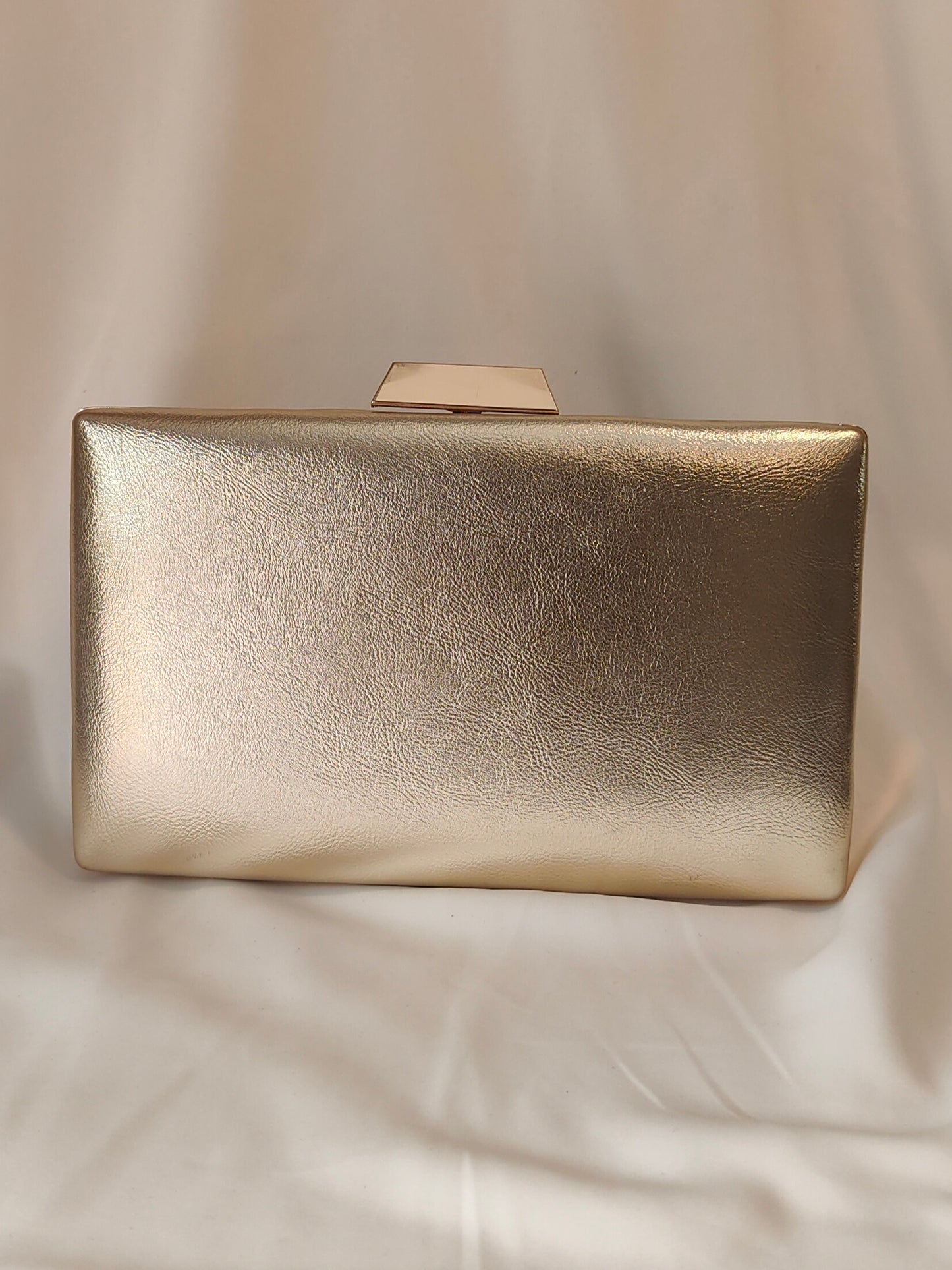 CLASSIC CLUTCH BAG - Soft Gold