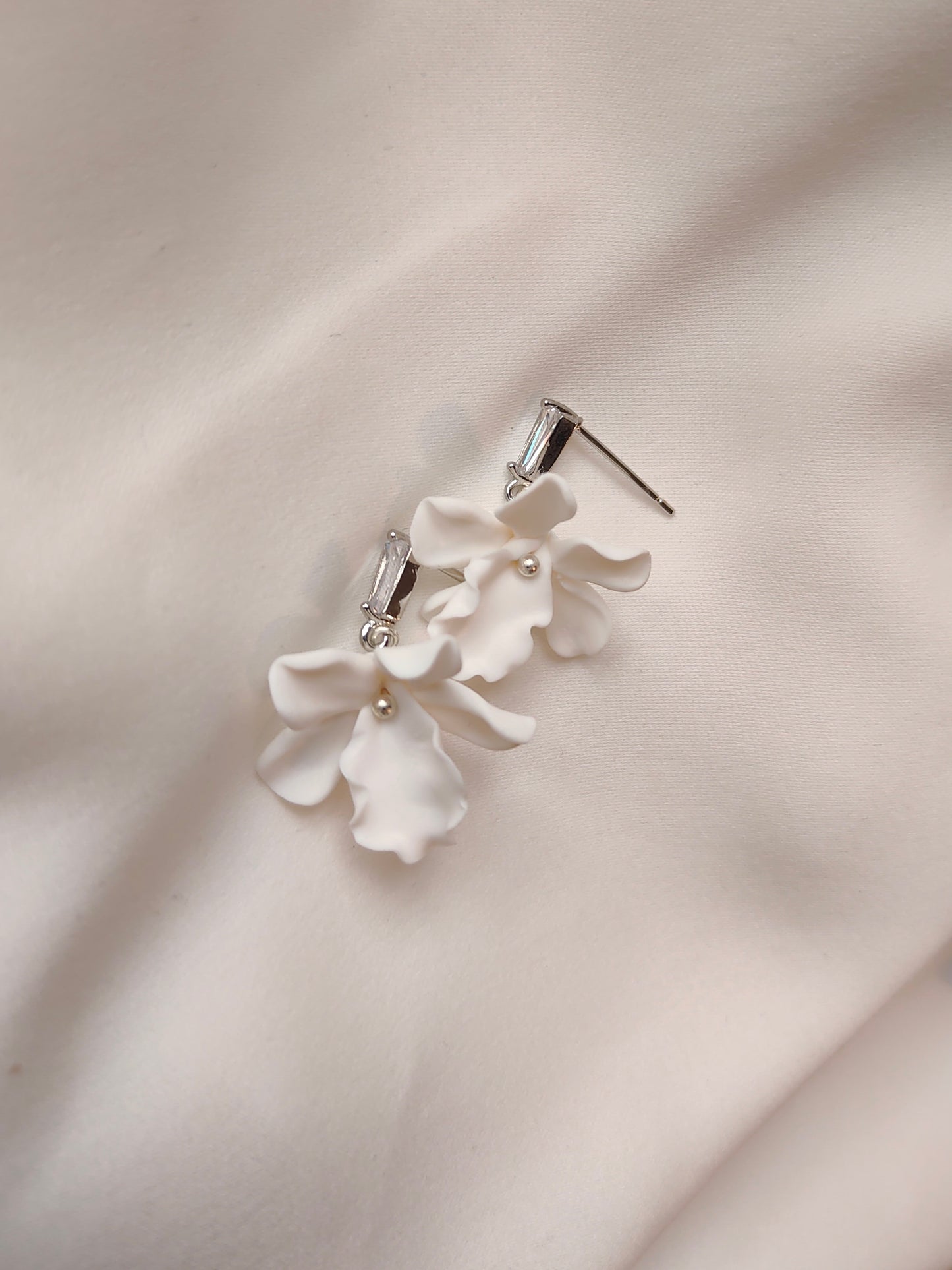 LORENA - Petite Bridal Earrings