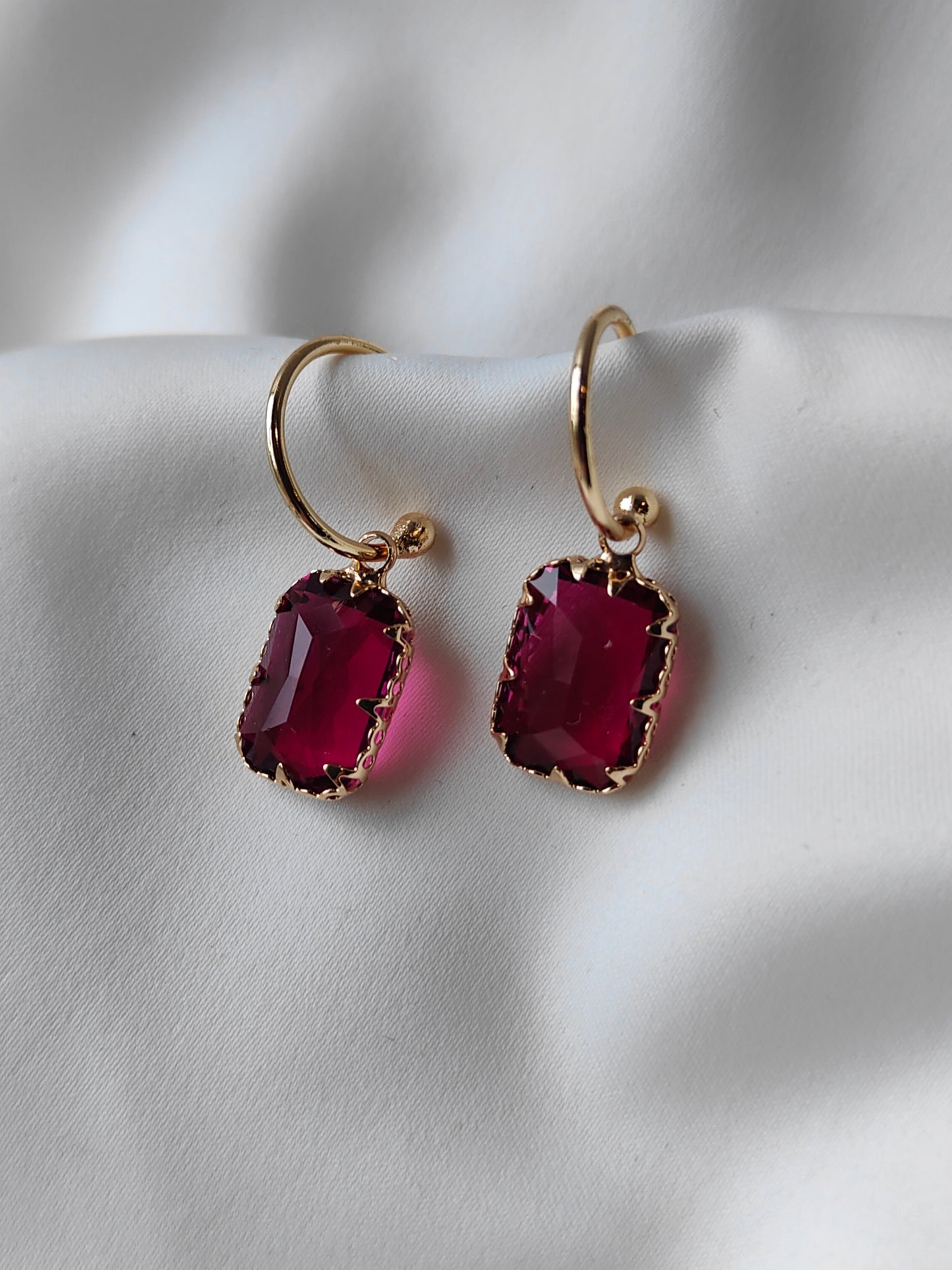 Vintage Gem Earring - Aurora