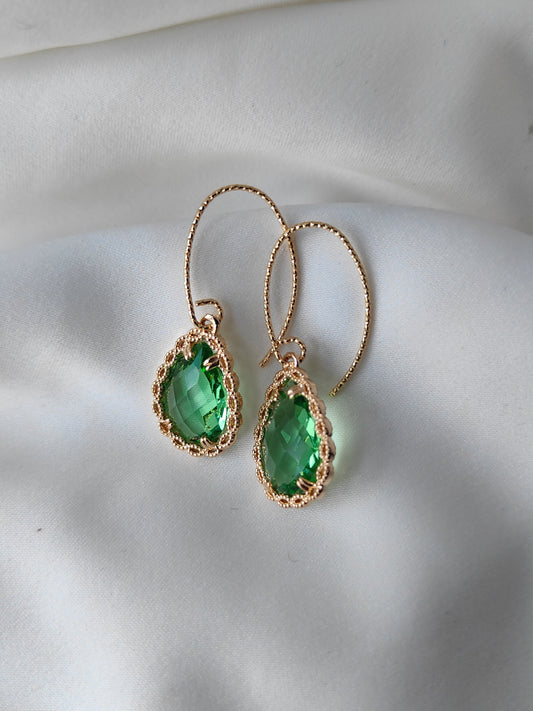 DIANA Crystal Earrings - Kiwi