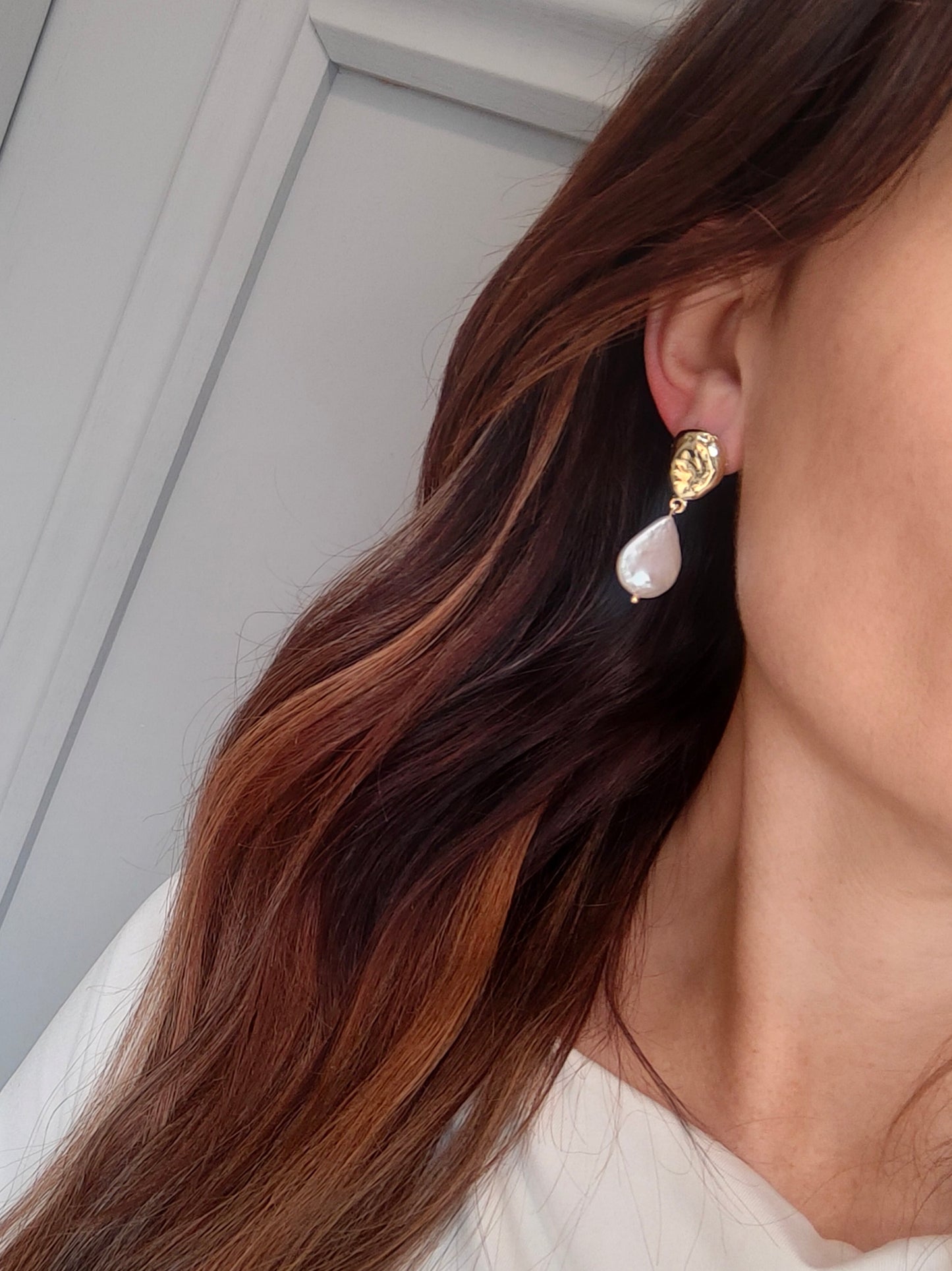 ELSIE - Gold Pearl Drop Earrings