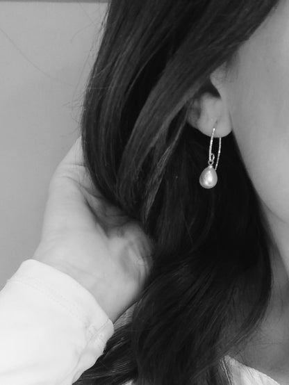 ELLA - Pearl Drop Bridal Earrings