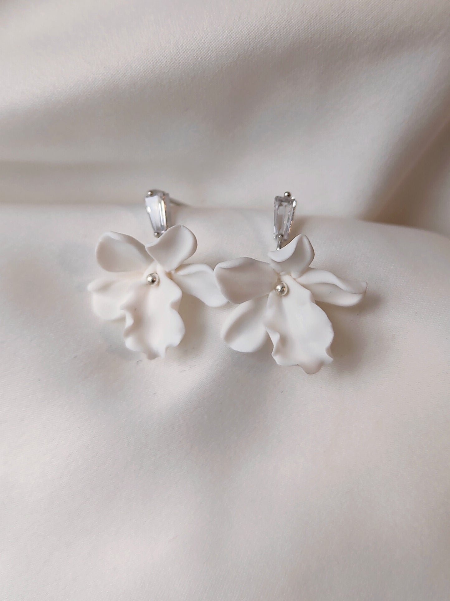 LORENA - Petite Bridal Earrings