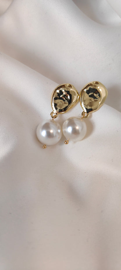 DAWN - Contemporary Gold & Pearl Earrings